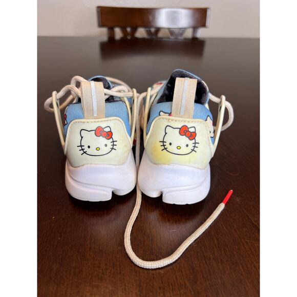 Nike Girls Presto x Hello Kitty University Blue Sneakers DH7780-402 ~ Size 13C - Picture 5 of 10